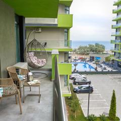 Sea la Vie 2BR Apt Spa n Pool Beach resort