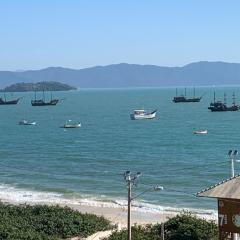 Maravilhoso apartamento Beira-mar praia da cachoeira Florianópolis