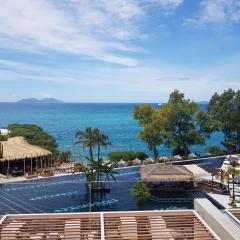 Rose Luxury Apartment Vlore, full sea view !