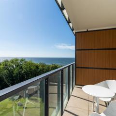 Aquamarina Prima Studio with Sea View by Noclegi Renters