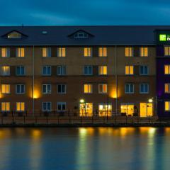 Holiday Inn Express Cardiff Bay, an IHG Hotel