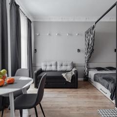 City Centre Silver Apartment