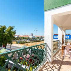 Holiday house in elite residential area of Faro