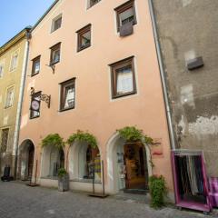 Traditional Old Town Apartment