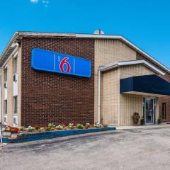 Motel 6-Madison, WI - East