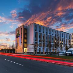 Holiday Inn Express - Bicester, an IHG Hotel