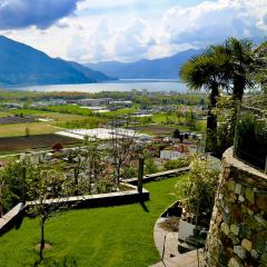 Beautiful lake-View Apartment