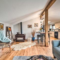 Lovely Barn Loft with Mountain Views on Horse Estate