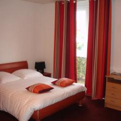 Agape Hotel Niort- Bessines