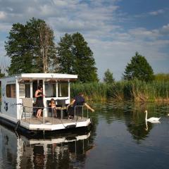 Havel Cruiser - Hausboot-Flöße mit Stil