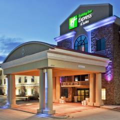 Holiday Inn Express & Suites Clovis, an IHG Hotel