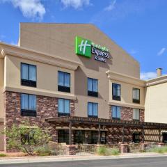 Holiday Inn Express & Suites Page - Lake Powell Area, an IHG Hotel