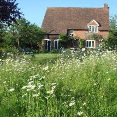 Field Farm Cottage B&B