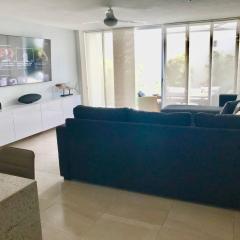 Beautiful apartment with pool, gym and beach just 80 meters walk, fully equipped