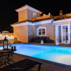 Perfect for family holidays with private pool, near beach and golf- Villa Ashley