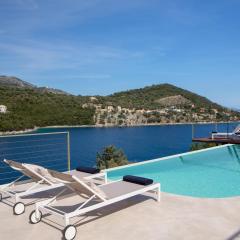 Villa Anthelia-Idyllic view and private access to the sea