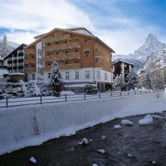 Alpine Hotel Perren