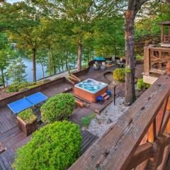 Dock, Hot Tub and Kayaks Luxe Hot Springs Lakehouse