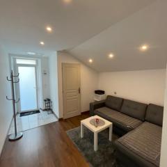 Studio privée Vesoul -Wifi,TV,Clim,Parking gratuit