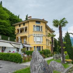 Lake Attic in Villa Lina