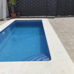 Apartamentos NayDa Gran casa con piscina