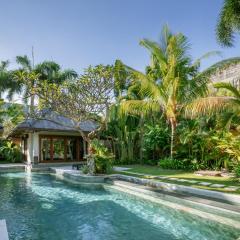 The Maya Seminyak Villas