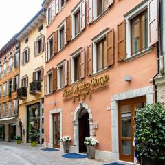 Hotel Antico Borgo