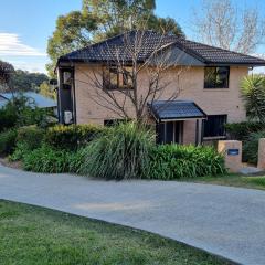 Blue Wren Lodge Waratah