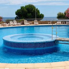 Appartement VAIANA avec piscine en bord de mer