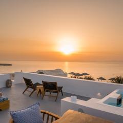 Cape Suite Oia