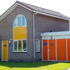 Nice house with a dishwasher, located in Friesland