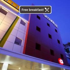 Amaris Hotel Nagoya Hill - Batam