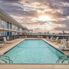 Motel 6-Euless, TX - Dallas