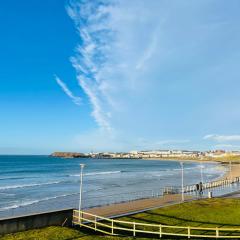 Luxurious Beach Front Apartment in Portrush