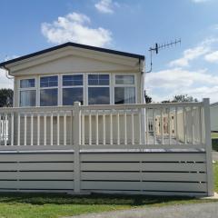 Tranquil 6 Berth Luxury Holiday Home