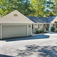 Beautiful Ozark Oasis with Deck Walk to Beaver Lake