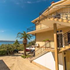 Apartments Miljko - 80 m from beach