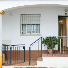 3 Bedroom Cozy Home In La Algaba