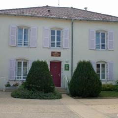 Superbe gîte dans ancien presbytère avec tout confort, proche sites historiques et thermes - FR-1-589-1