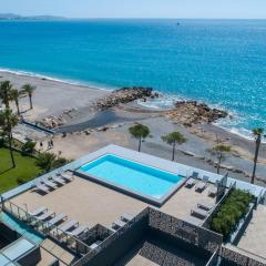 Apartment sea side rooftop swimming pool Between Antibes and Nice