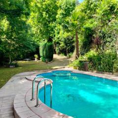 Pool House au cœur du Gérès à Rio Caldo