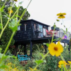 Ashley's Treehouse At El Mistico Ranch