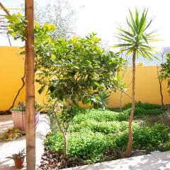 Yellow House-Villetta con giardino