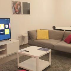 SUPERLA LUXURY APARTMENT (BREAKBOOKING-CY)