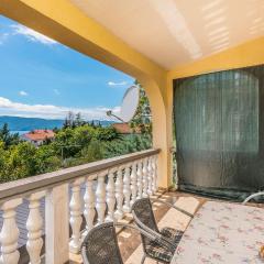 2 Bedroom Amazing Apartment In Pinezici