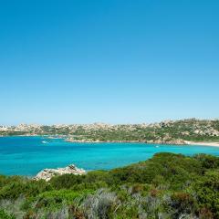 Stunning Apartment In La Maddalena With Kitchen