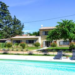 4 Bedroom Nice Home In S,quentin-La-Poterie