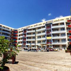 Apartments in Central Plaza