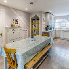 Townhouse with views of Arundel Cathedral