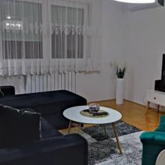 Apartman Carica